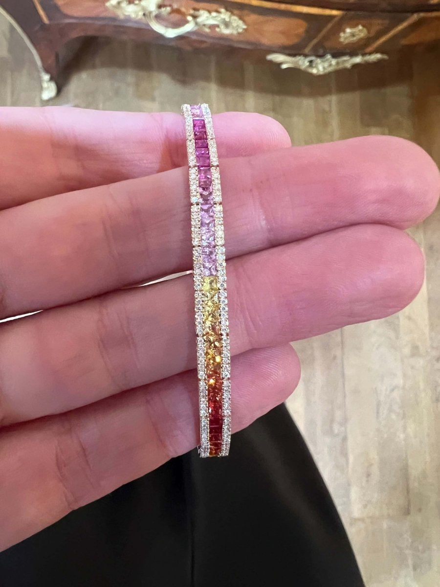 Bracelet Tennis 5.70 Carats Saphirs Arc - En - Ciel & Diamants Or Rose 18 Carats - Castafiore