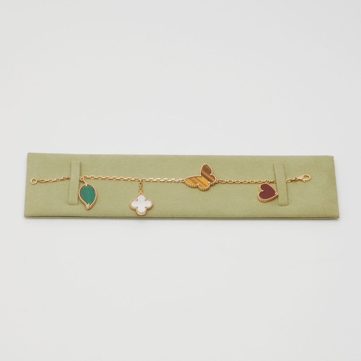 Bracelet Van Cleef & Arpels Lucky Alhambra 4 motifs en or jaune - Castafiore