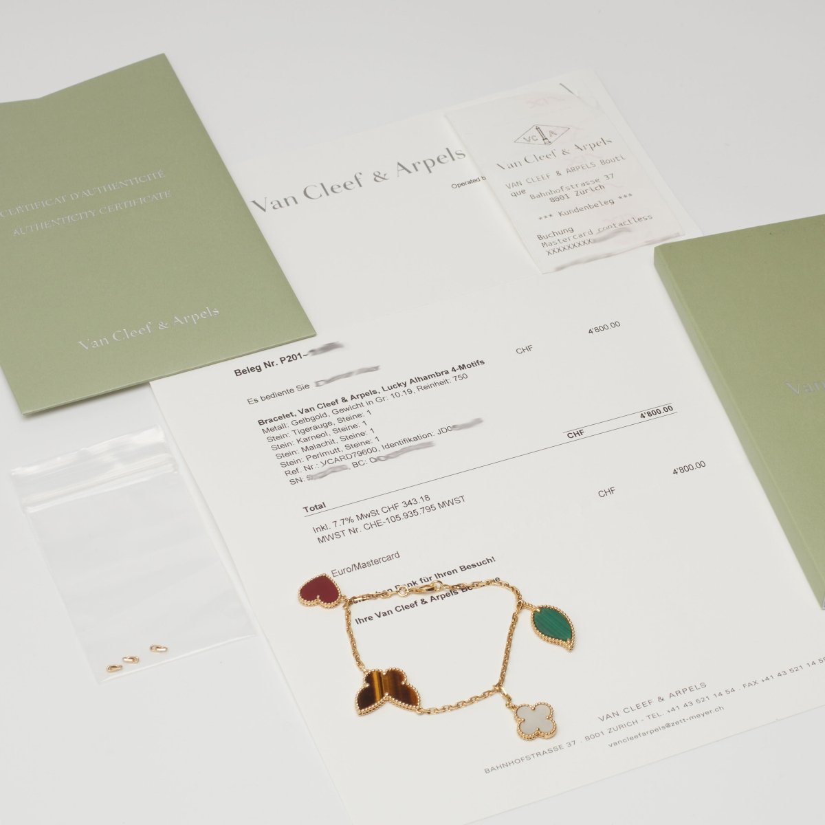 Bracelet Van Cleef & Arpels Lucky Alhambra 4 motifs en or jaune - Castafiore