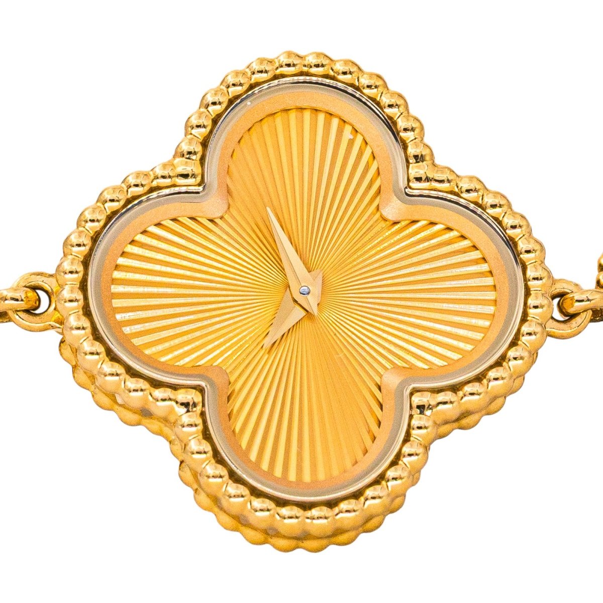 Bracelet VAN CLEEF & ARPELS "Sweet Alhambra" en or jaune, nacre - Castafiore