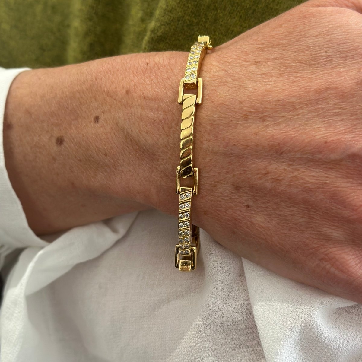 Bracelet VAN CLEEF en or jaune et diamants - Castafiore