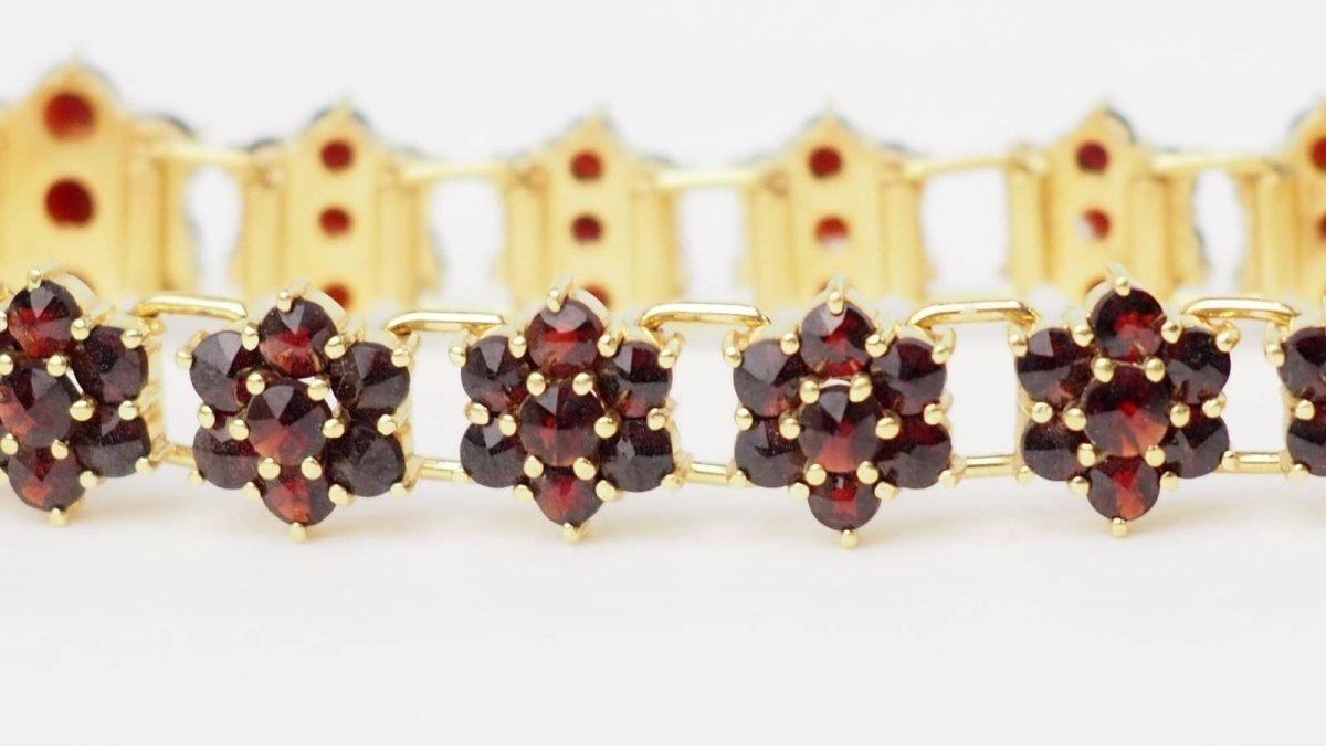 Bracelet vintage en or jaune et grenat - Castafiore