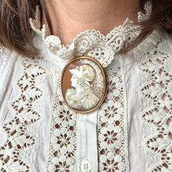 Broche ancienne camée Minerve - Castafiore