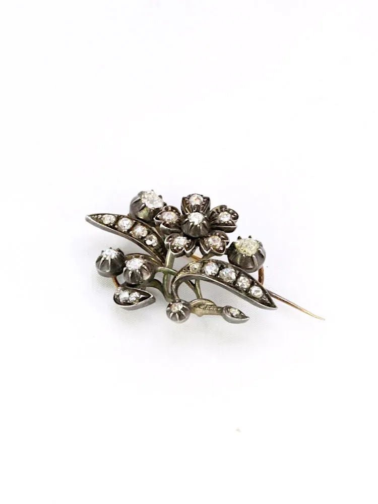Broche en argent massif fait à la main grosse fleur estampillée 925 Broche en argent massif fait à la main grosse fleur estampillée 925