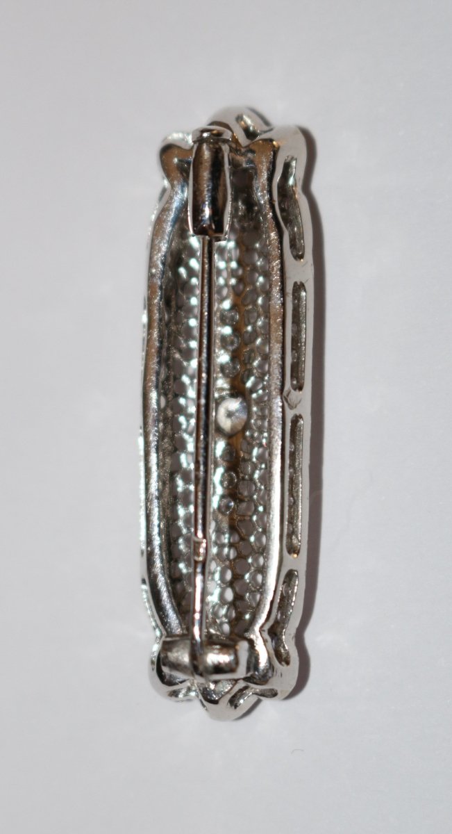 Broche-barrette de style Art Déco en or blanc et diamants - Castafiore