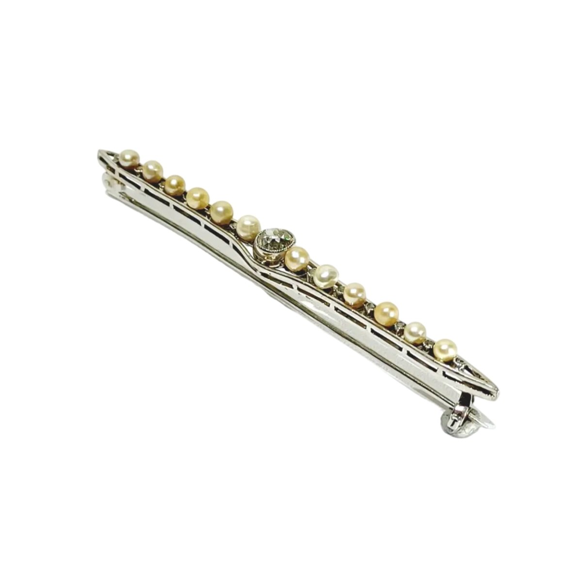 Broche Barrette en or blanc, perles, et diamants - Castafiore