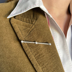 Broche Barrette en or blanc, platine et diamants - Castafiore