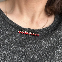 Broche Barrette en or jaune et grenats almandins - Castafiore