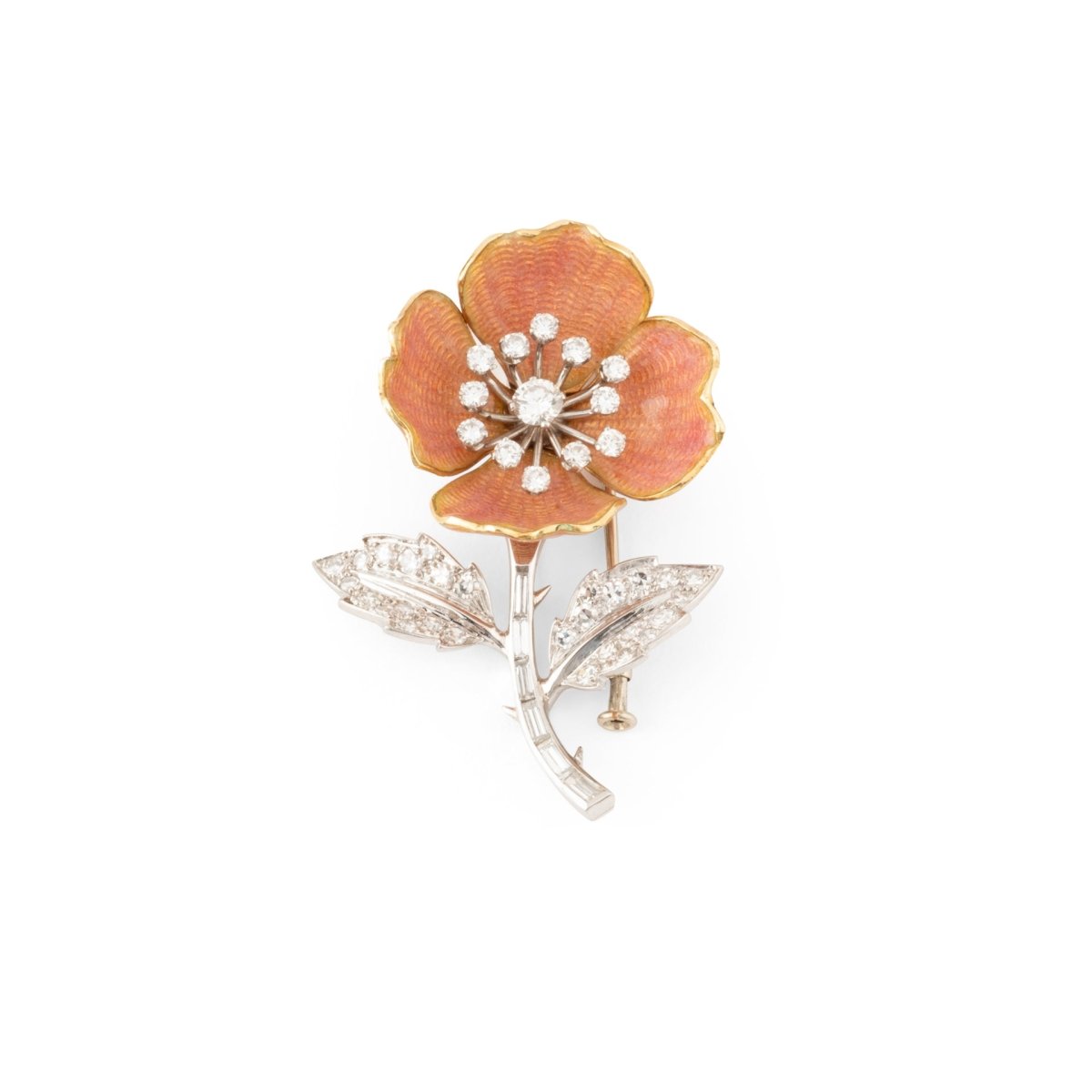 Broche BOUCHERON "Eglantine" en or blanc, émail rose et diamants - Castafiore