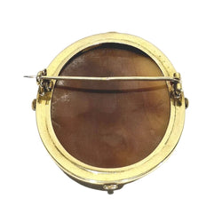 Broche Camée en or jaune et perles - Castafiore