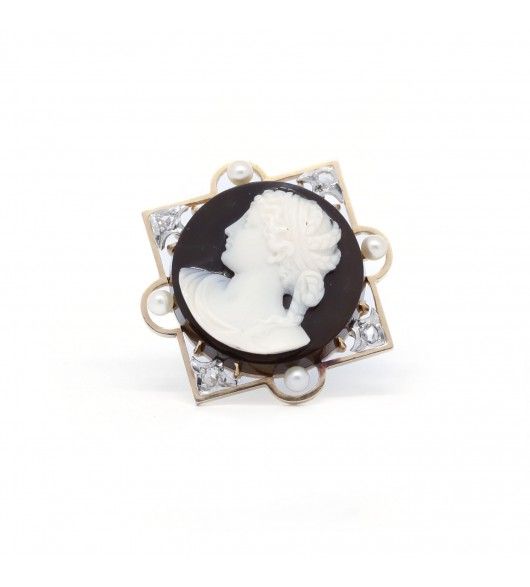 Broche Camée - Or jaune, diamants et perles - Castafiore