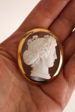 Broche camée sur agate Napoléon III