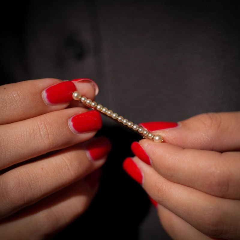 Broche CARTIER en or blanc et perles - Castafiore