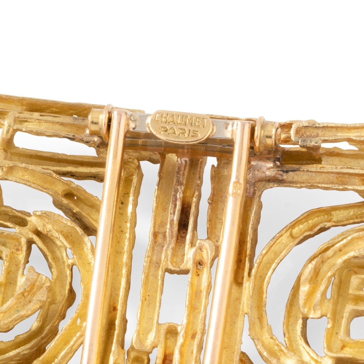 Broche CHAUMET "Labyrinthe" en or jaune - Castafiore