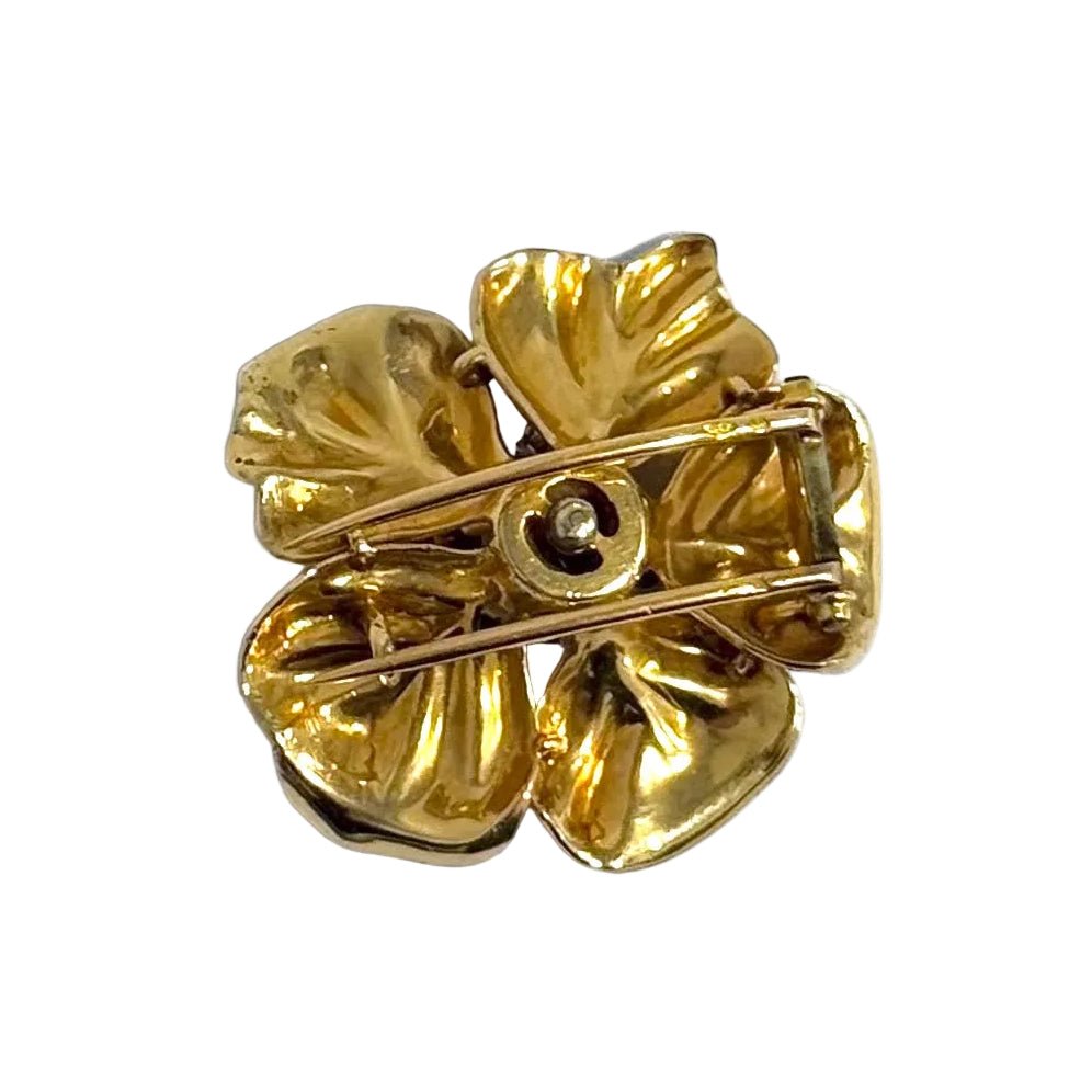 Broche Clip en or jaune, saphirs et diamants - Castafiore