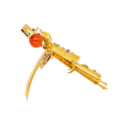 Broche Clip LAROCHE "Épouvantail" en or jaune, platine, cornaline, saphirs, rubis, émeraudes et diamants - Castafiore