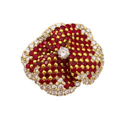 Broche Clip "Pensée" en or jaune, rubis et diamants - Castafiore