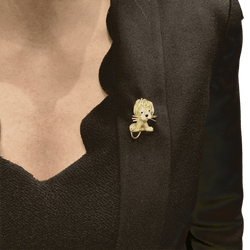 Broche Clip VAN CLEEF & ARPELS "Lion Ébouriffé" en or jaune, or blanc, émail, émeraudes et diamants - Castafiore