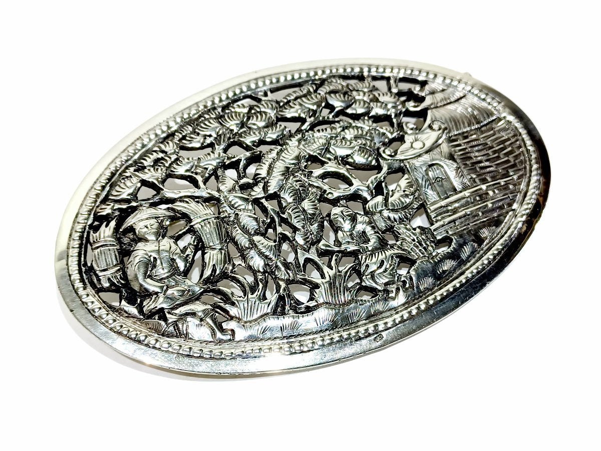 Broche en argent - Castafiore