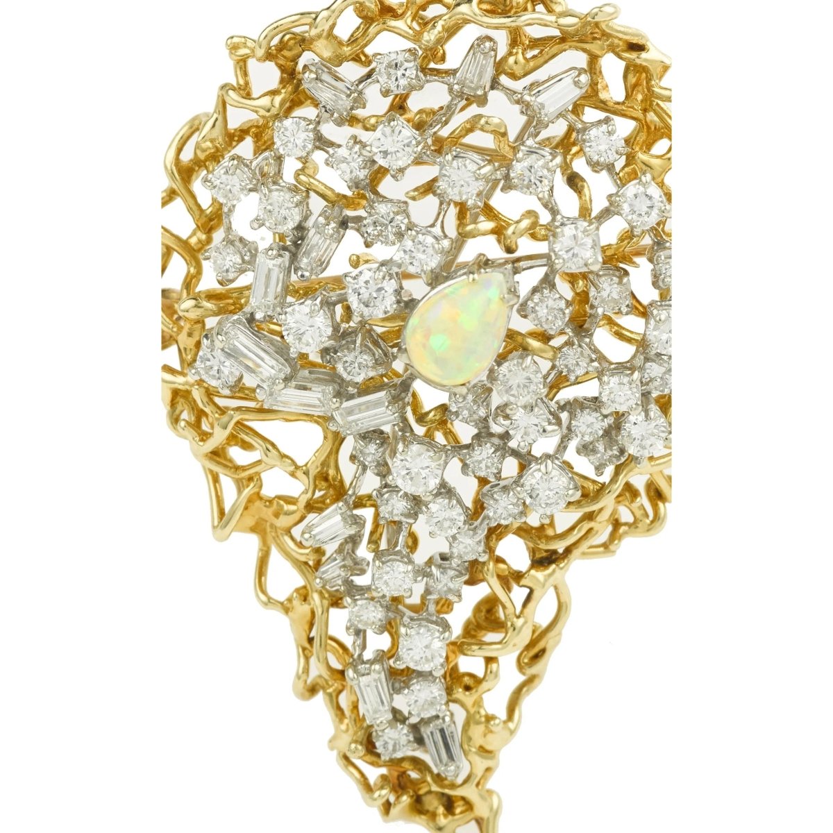 Broche en or jaune, opale et diamants - Castafiore