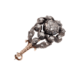 Broche en or rose, argent et diamants - Castafiore