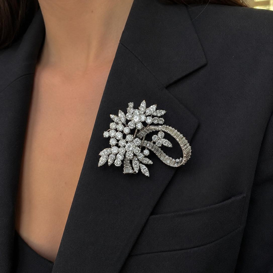 Broche en platine et diamants - Castafiore