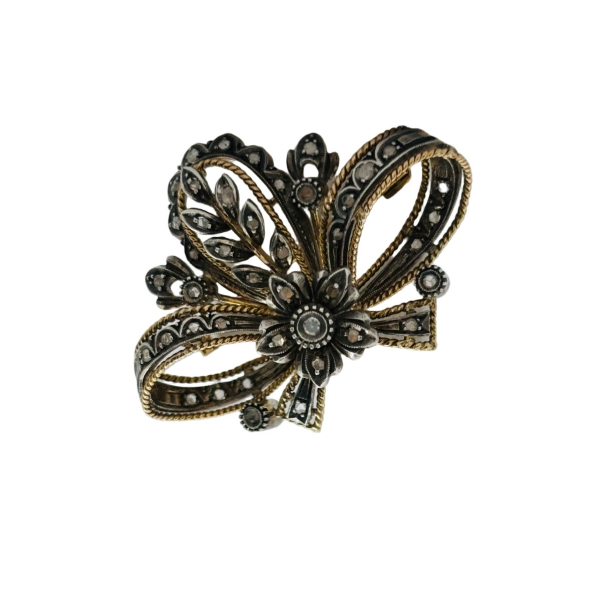 Broche Épingle en or blanc et diamants - Castafiore