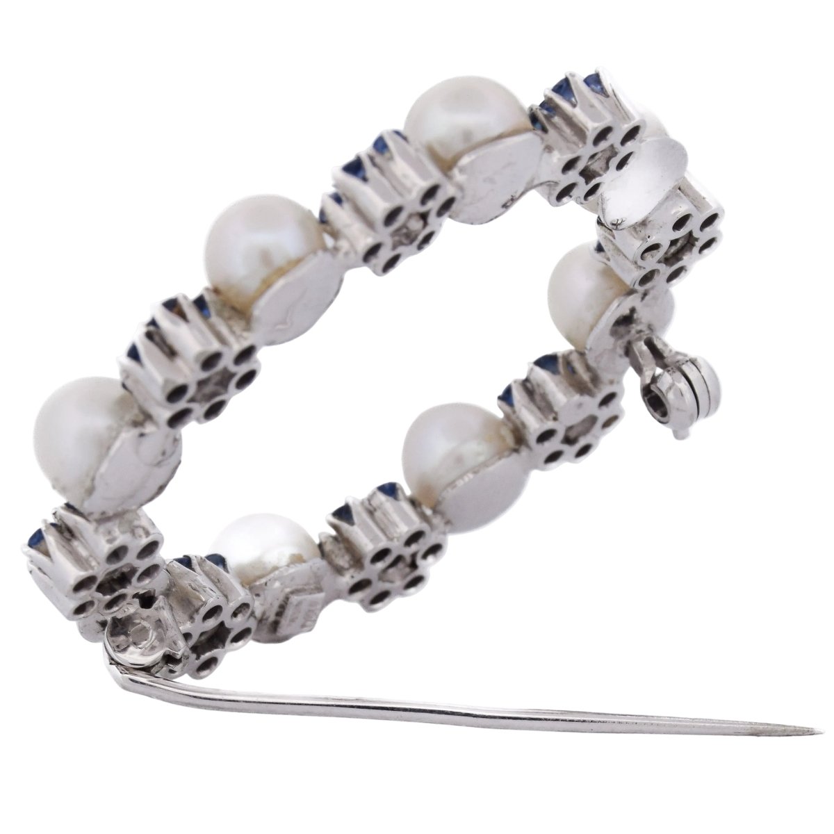 Broche Épingle en or blanc, perles et saphirs - Castafiore
