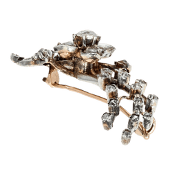 Broche Épingle en or jaune, argent et diamants - Castafiore