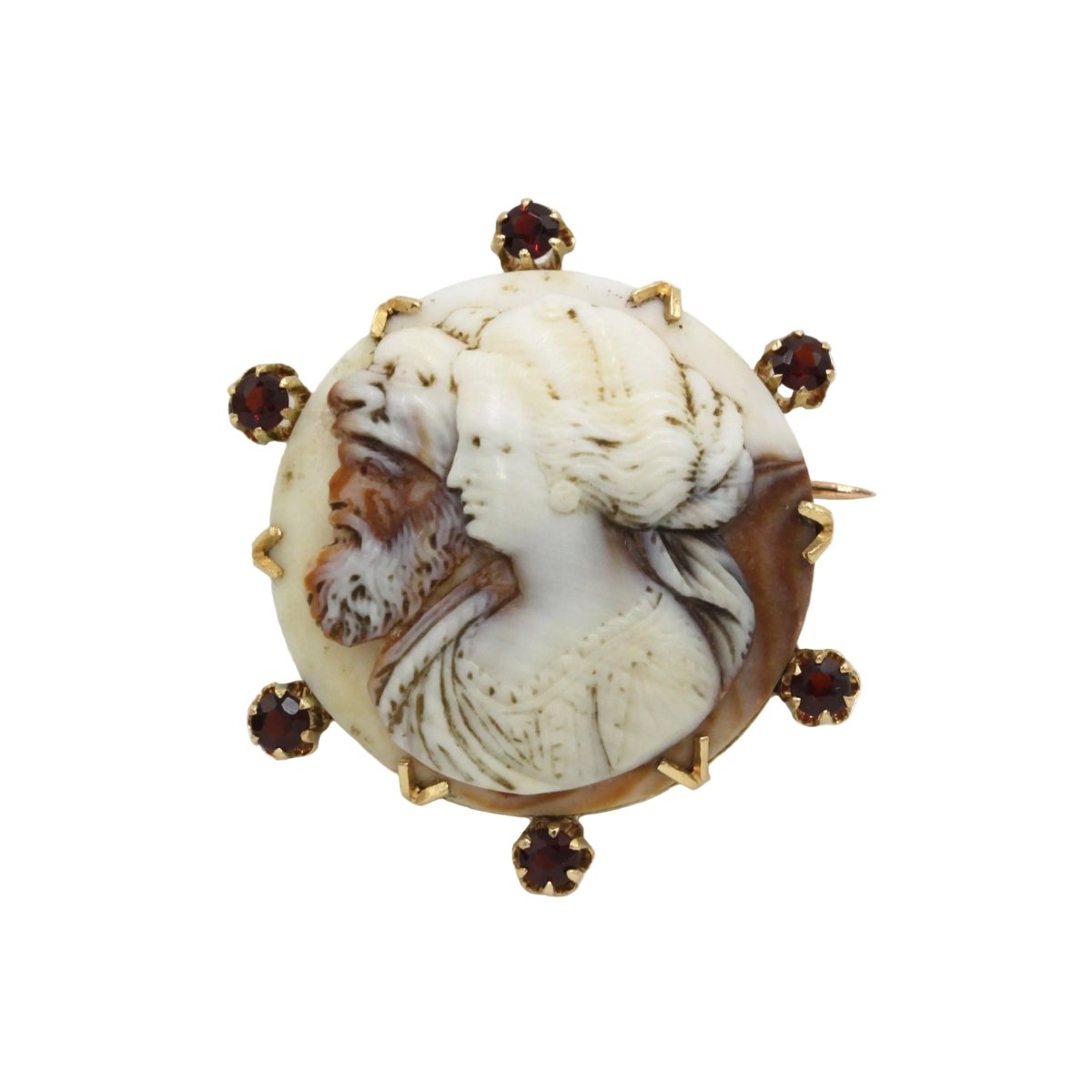 Broche Épingle en or jaune, camée coquillage et grenats - Castafiore