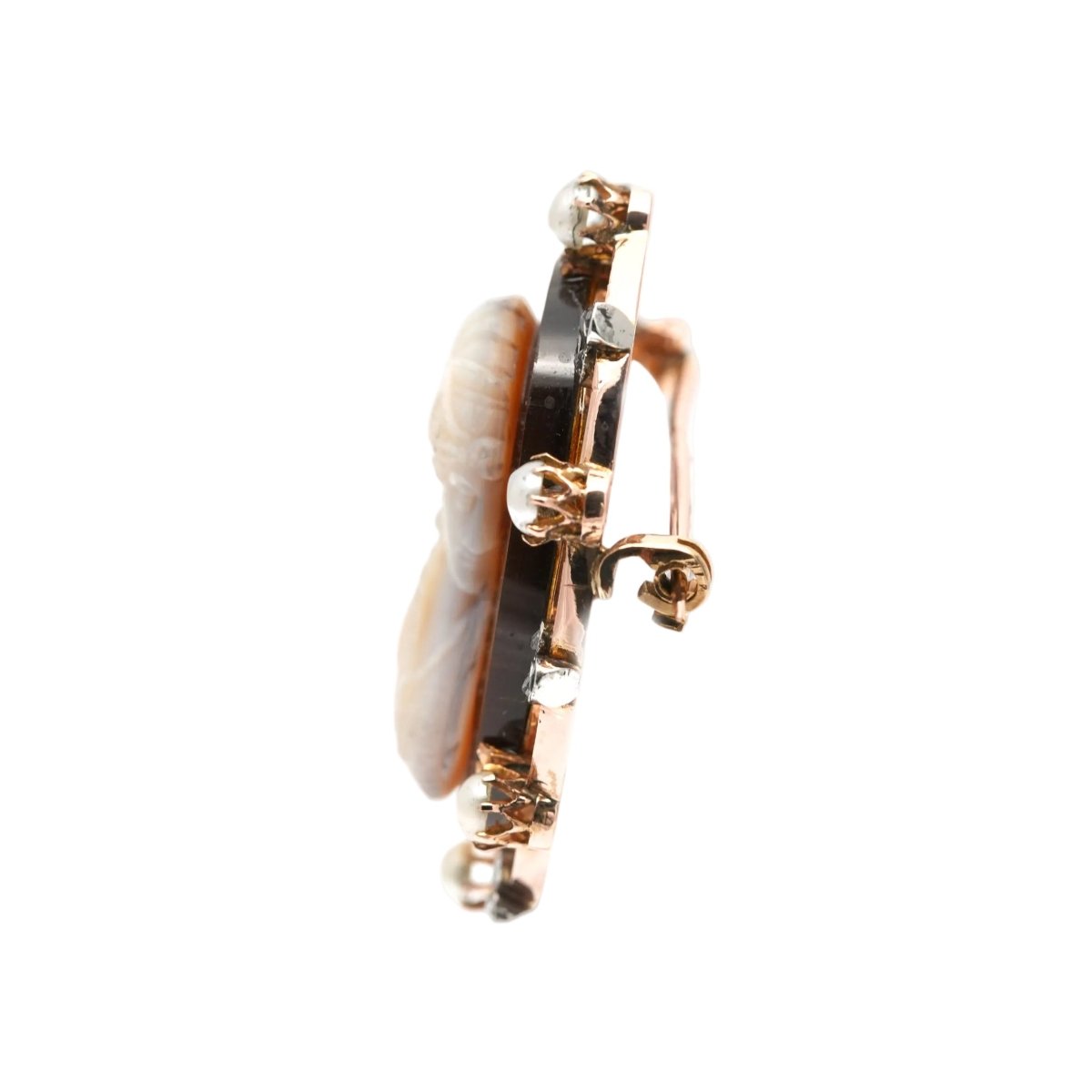 Broche Épingle en or jaune, camée, perles et diamants - Castafiore