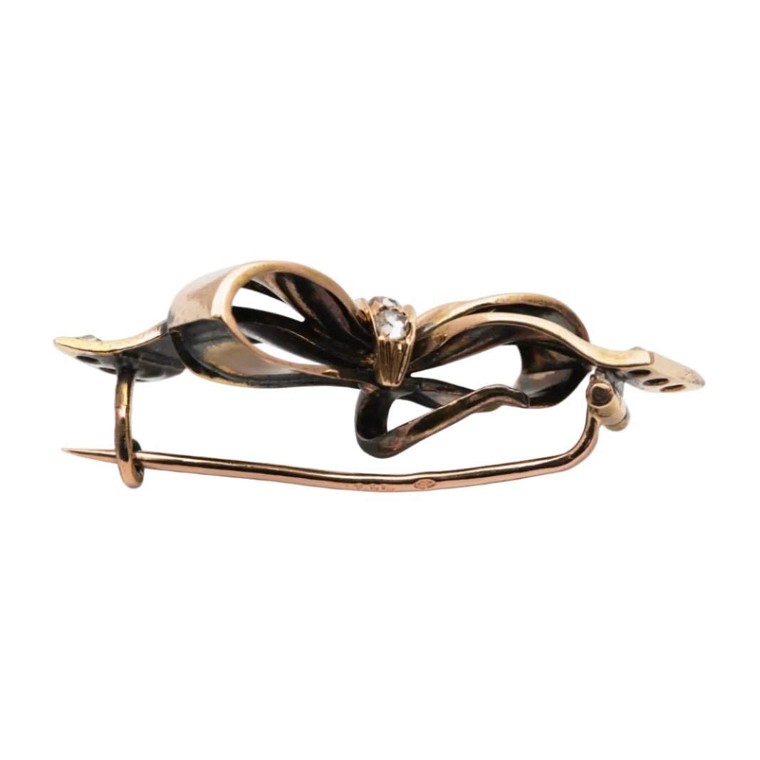 Broche Épingle en or jaune et diamants - Castafiore