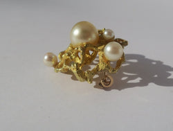 Broche Épingle en or jaune et perles - Castafiore