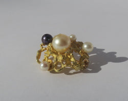 Broche Épingle en or jaune et perles - Castafiore