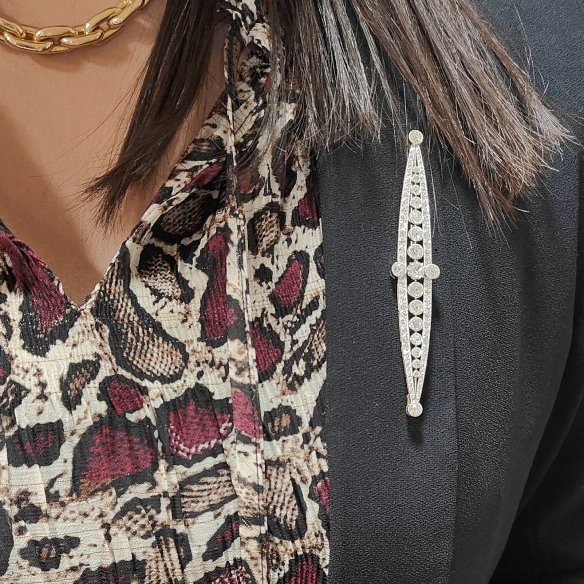 Broche Épingle en or jaune, platine et diamants - Castafiore