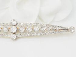 Broche Épingle en or jaune, platine et diamants - Castafiore