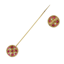 Broche Épingle en or jaune, platine, rubis et diamants - Castafiore