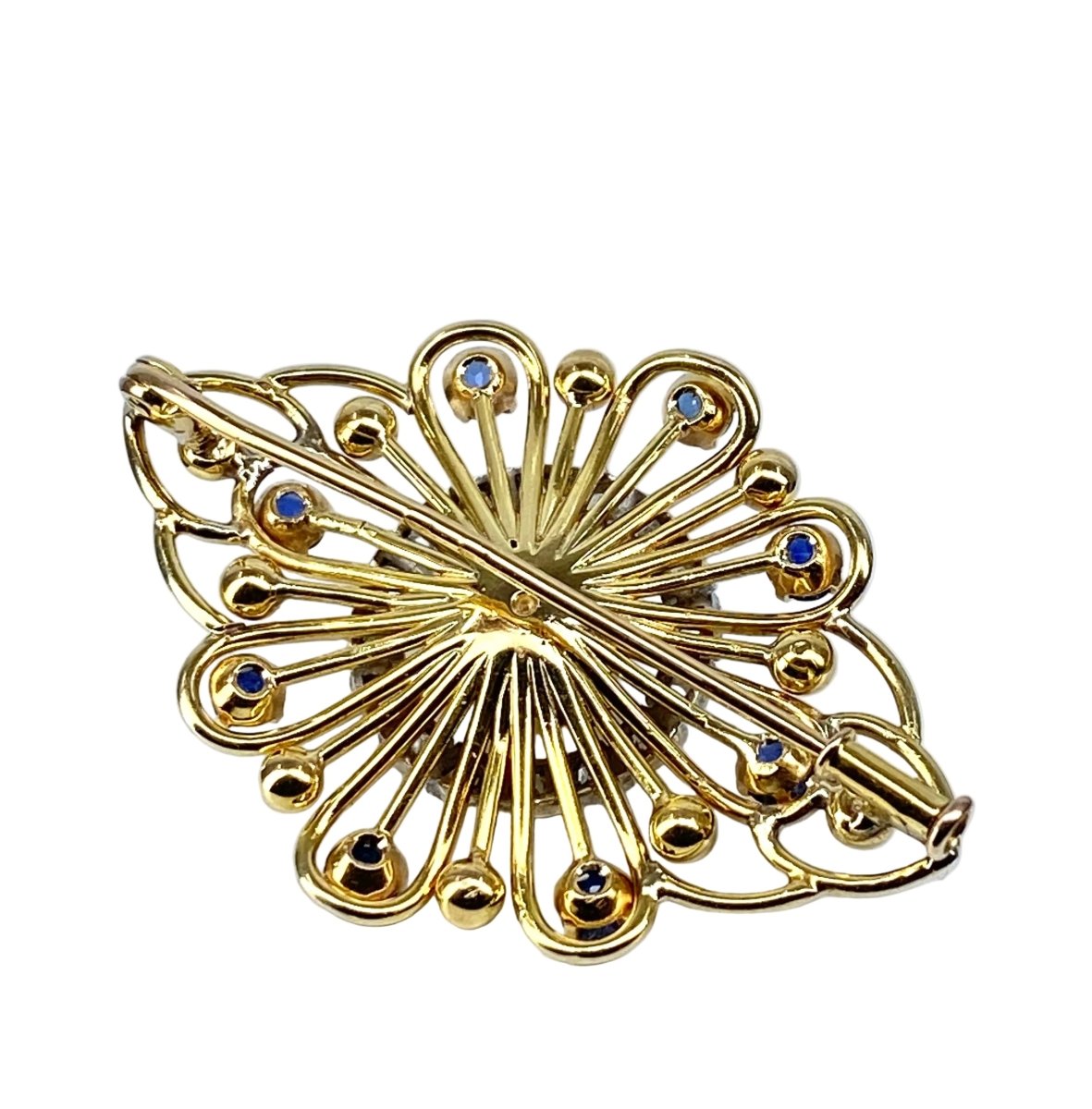 Broche Épingle en or jaune, saphirs, perle et diamants - Castafiore