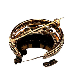 Broche Épingle en or rose, argent, saphir et diamants - Castafiore