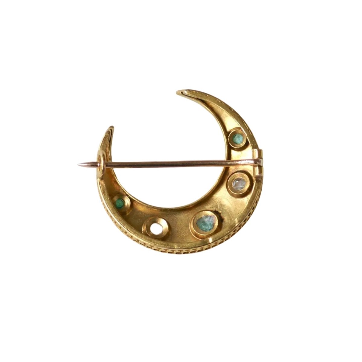 Broche Épingle en or rose, émeraudes et diamants - Castafiore