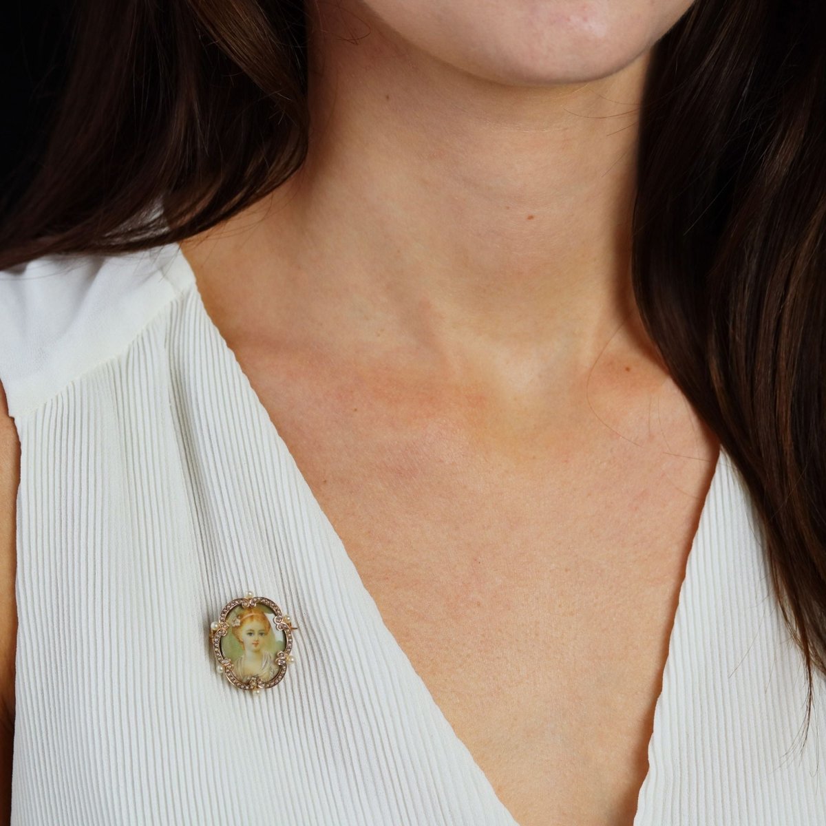 Broche Épingle en or rose, perles et nacre - Castafiore