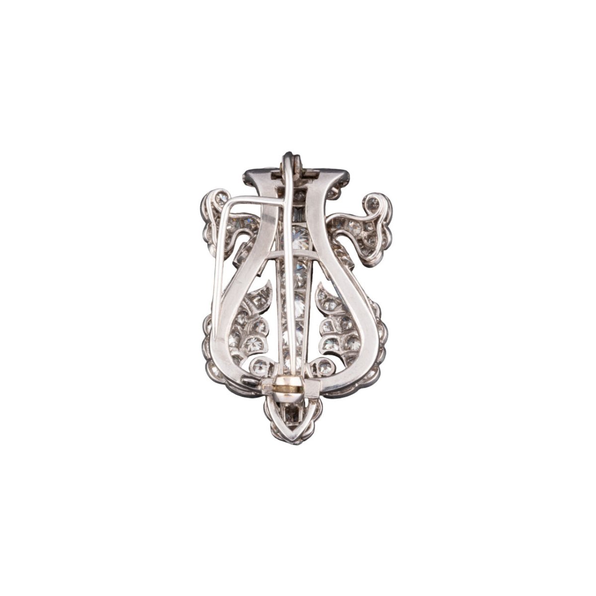 Broche Épingle en platine et diamants - Castafiore