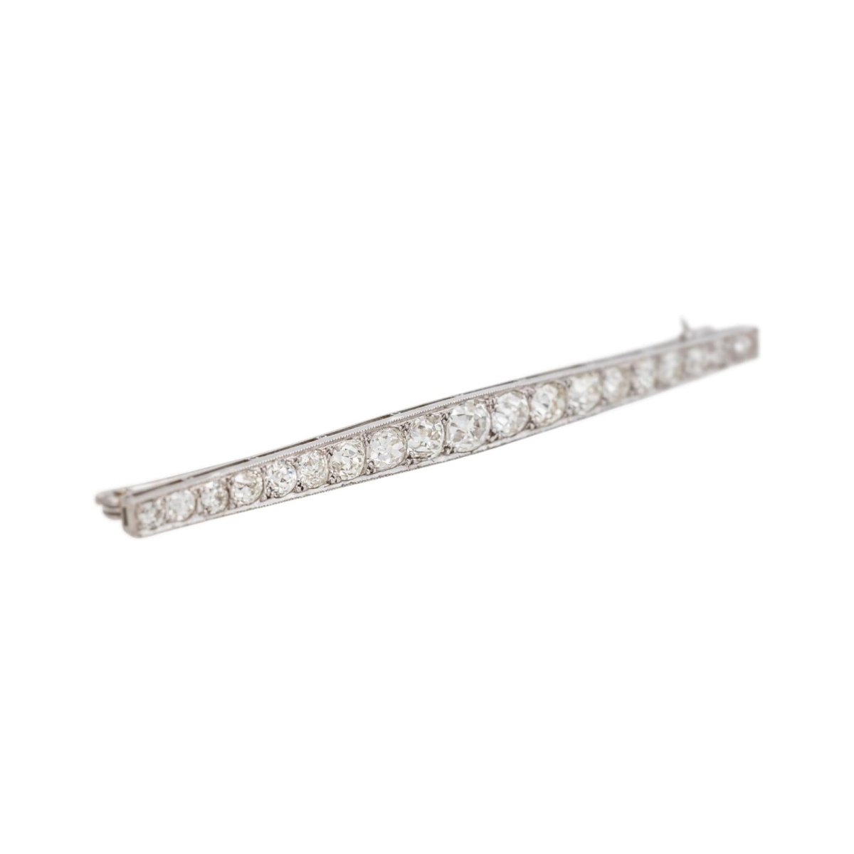 Broche Épingle en platine et diamants - Castafiore