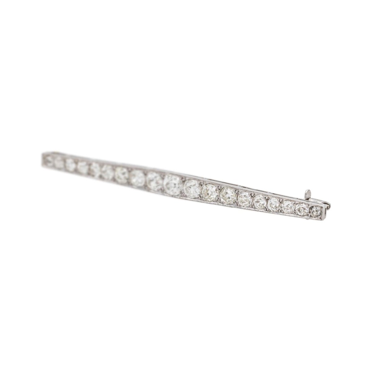 Broche Épingle en platine et diamants - Castafiore