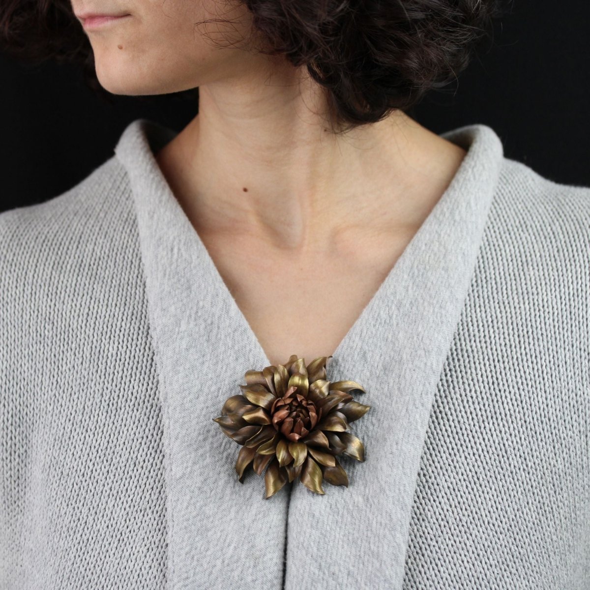 Broche Épingle GEORGES - RENÉ LECOMTE en métal - Castafiore