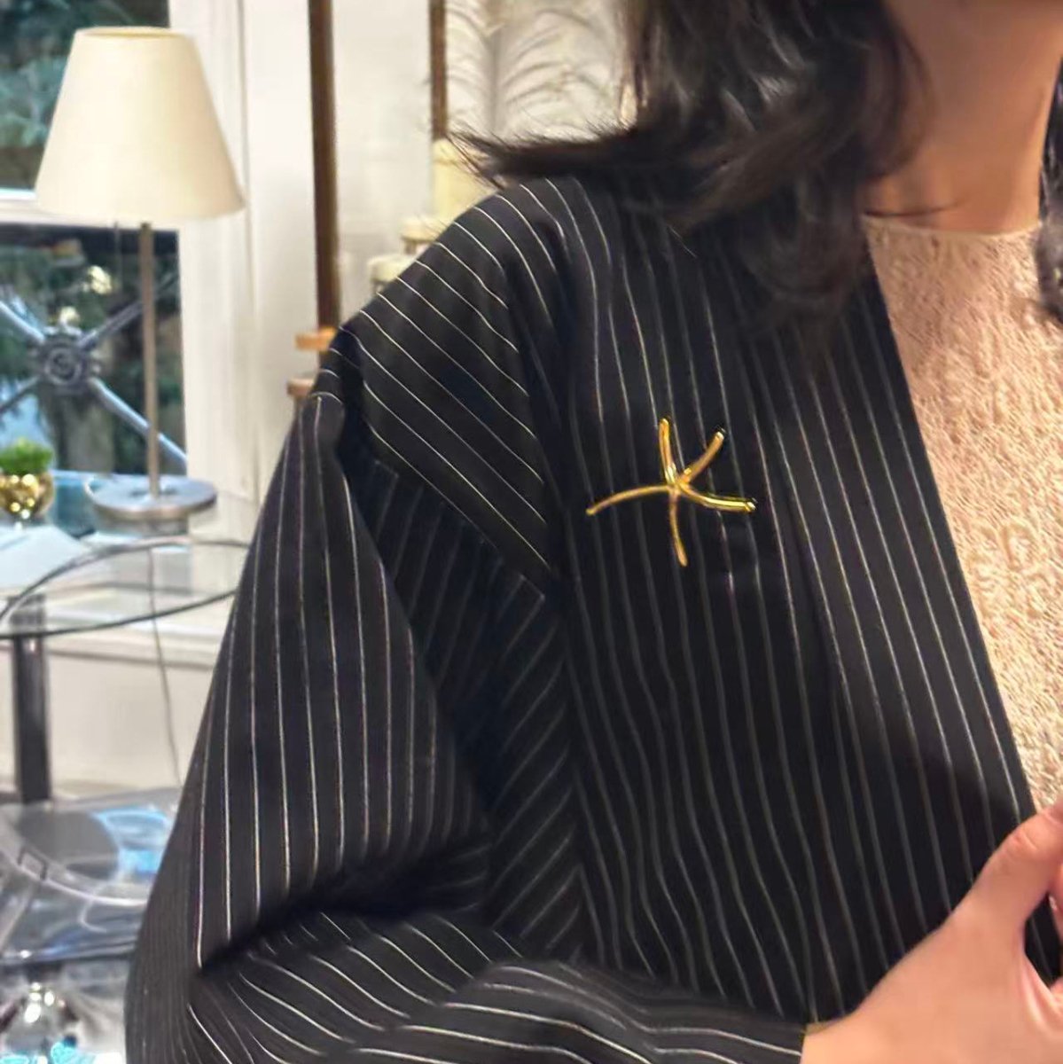 Broche Épingle TIFFANY & CO. en or jaune - Castafiore