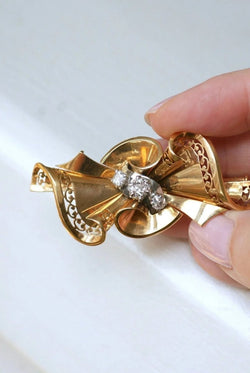 Broche Noeud Années 50 Diamants Or Rose - Castafiore