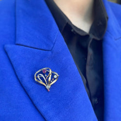 Broche - Or, Diamants & Rubis - Castafiore