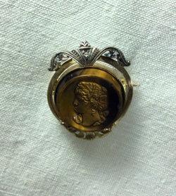Broche Or Et Oeil De Tigre - Castafiore