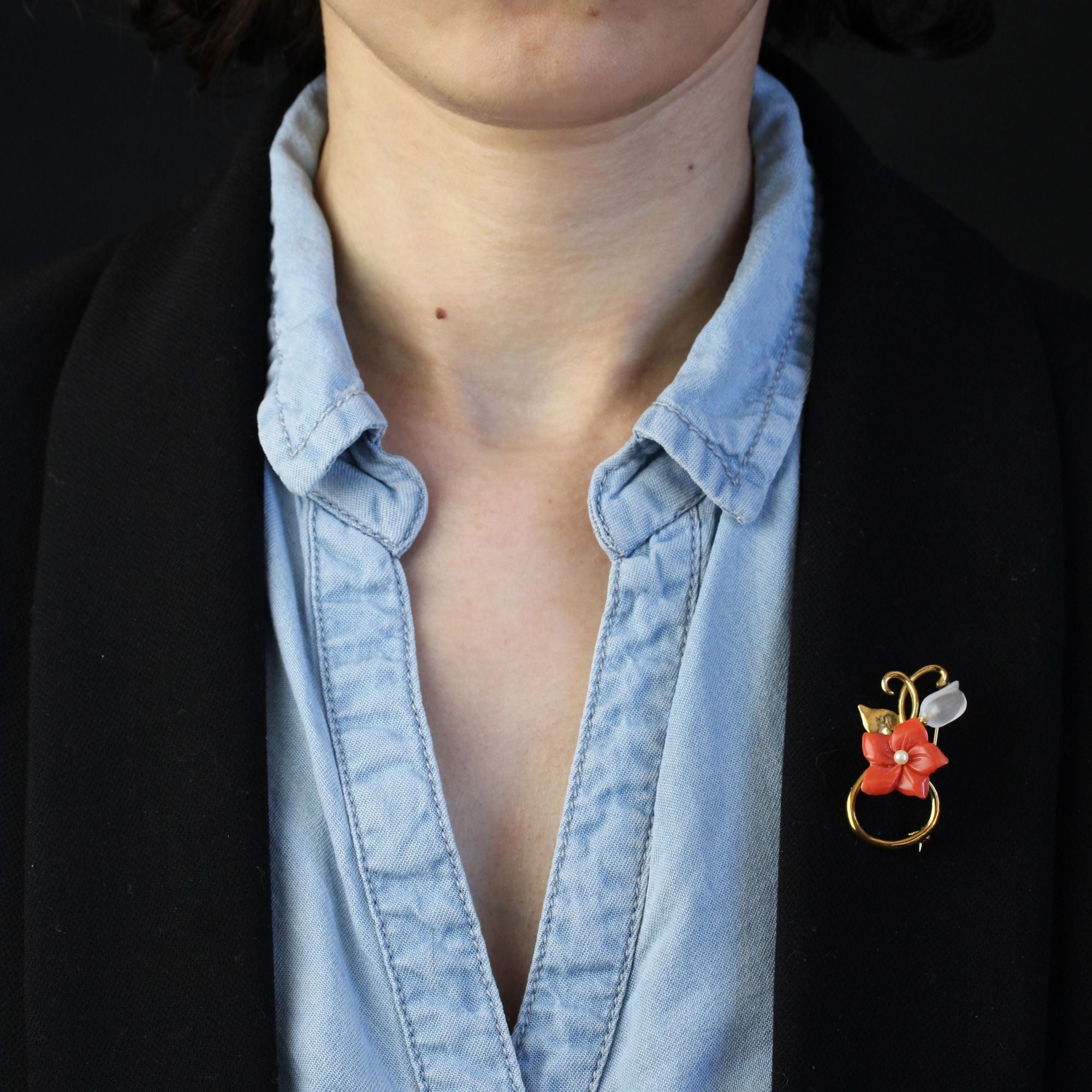 Broche or jaune corail perle et cristal de roche